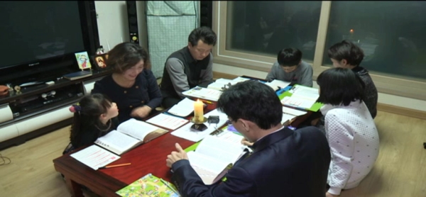11월 19일(수) - < 1 > 성서주간 담화 "세상을 이길 수 있는 힘은 복음에 있어" 
