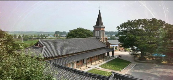 1월 22일(목) - < 5 > 신간 안내 "하루쯤 성당여행" 外