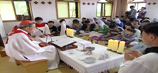 2월 13일(금) - < 2 > 김수환 추기경 6주기 기념 다시 들어보는 사랑의 육성