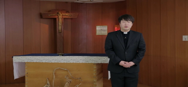 엠마오로 가는 두 제자에게 나타나시다